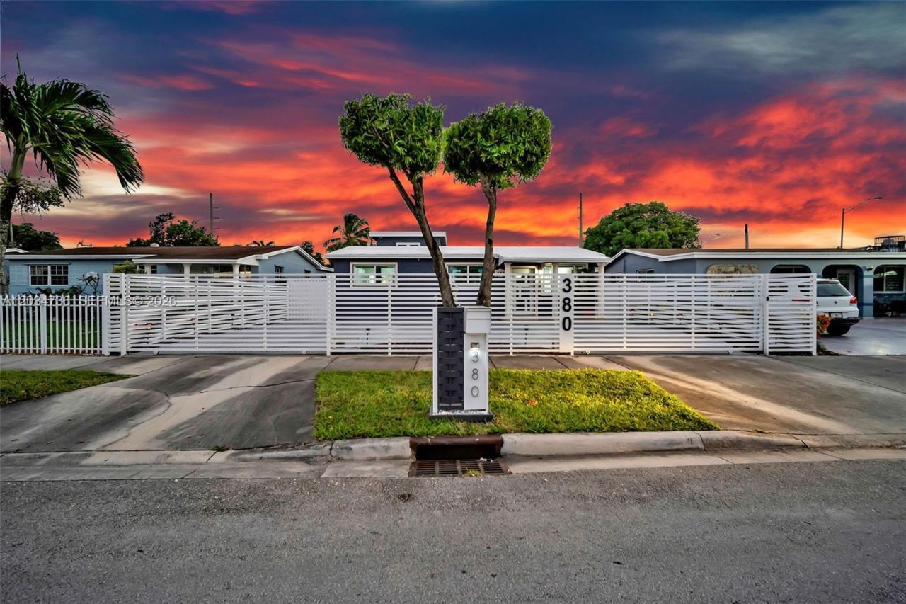 380 W 30th St, Hialeah, FL 33012 Photo