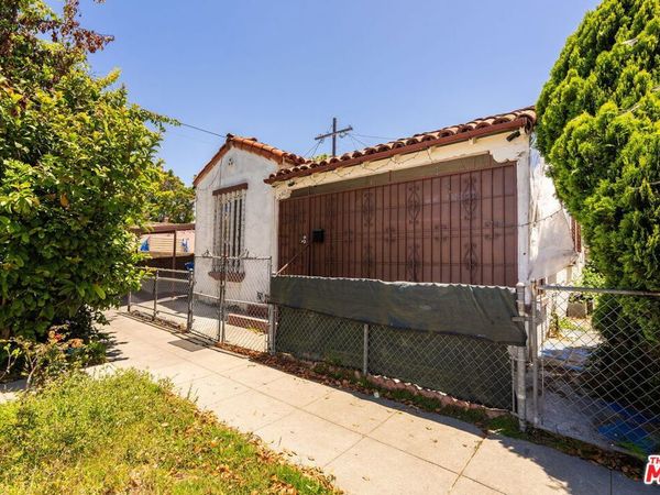 2512 W 60th Street, Los Angeles, CA 90043