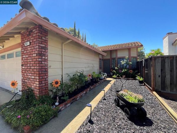 2837 Morro Dr, Antioch, CA 94531