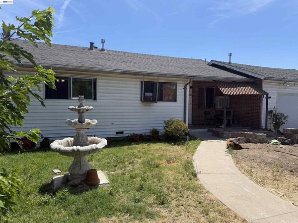 700 Spencer Ave, Modesto, CA 95351