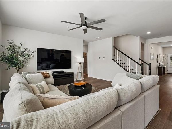809 FOUNDRY STREET, FREDERICK, MD 21701
