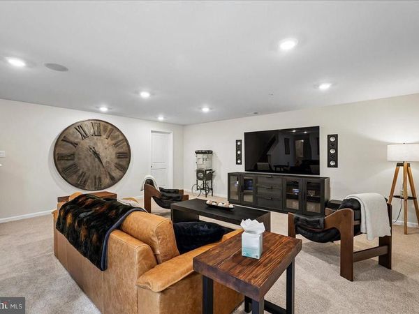 809 FOUNDRY STREET, FREDERICK, MD 21701