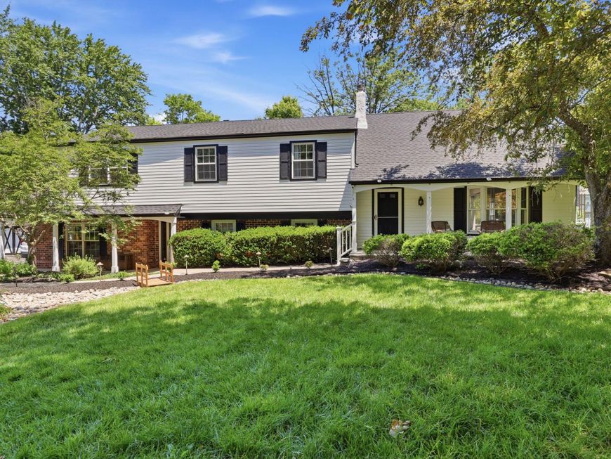 111 Richard Drive, Chalfont, PA 18914 Main Photo