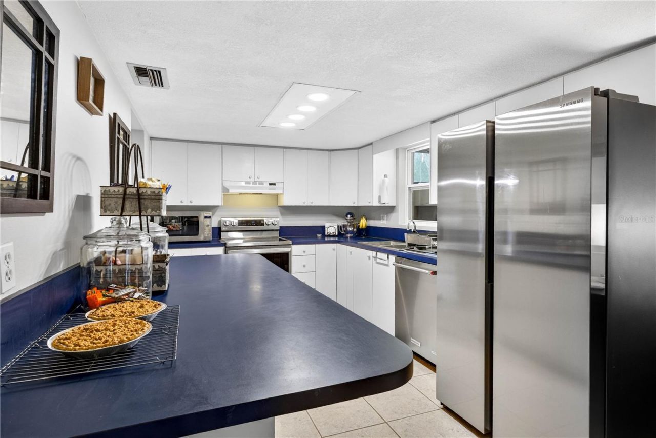 9400 Savoy Court , New Port Richey, FL 34654 Photo