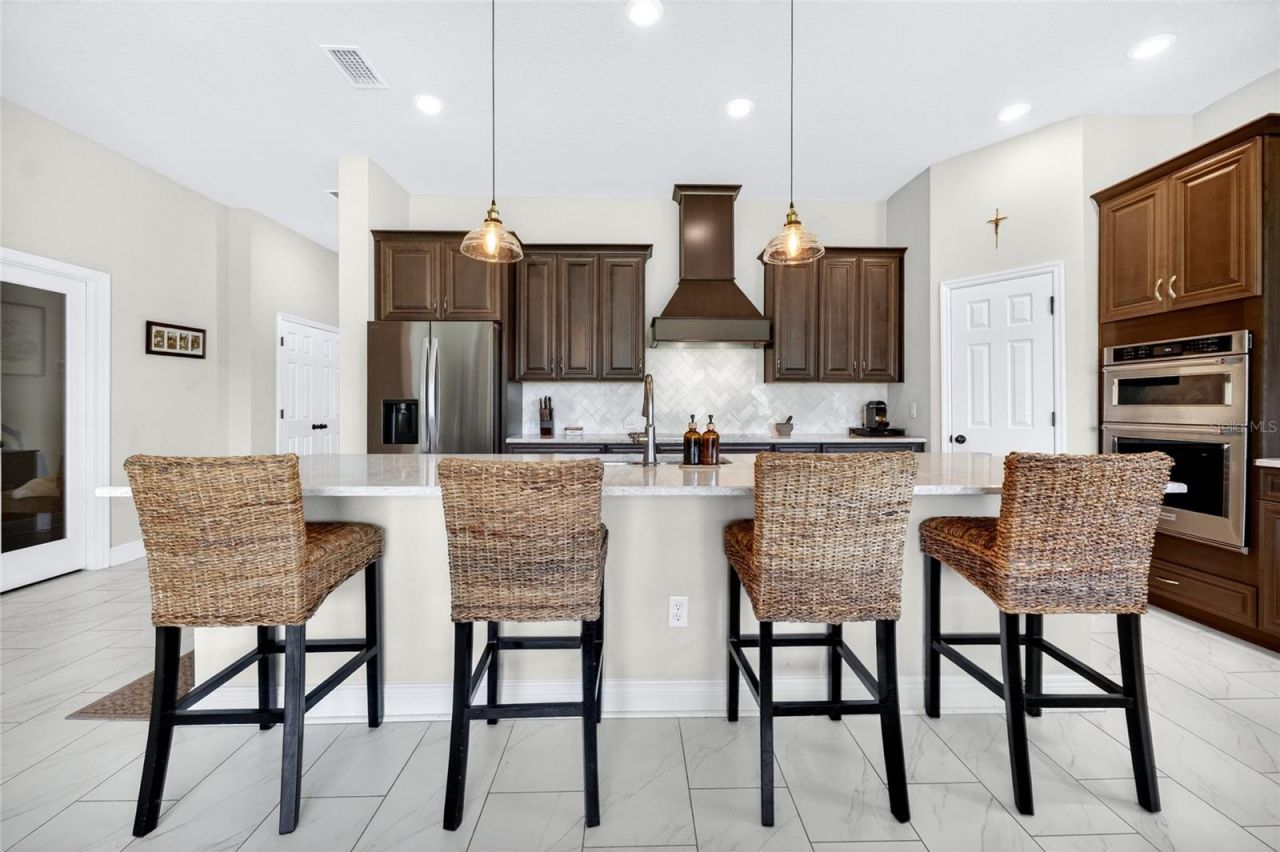 12862 Carmela Circle W, San Antonio, FL 33576 Photo