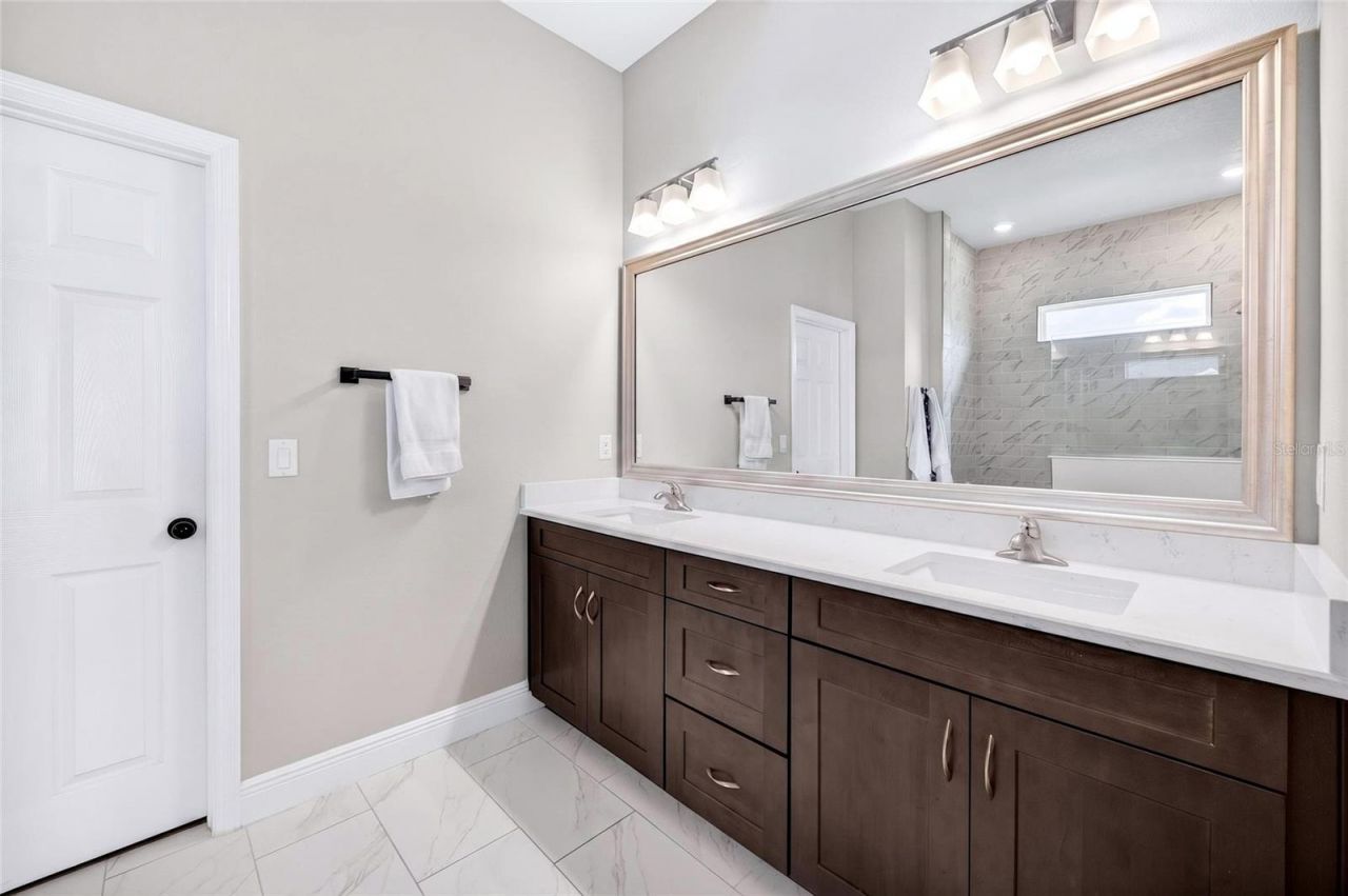 12862 Carmela Circle W, San Antonio, FL 33576 Photo