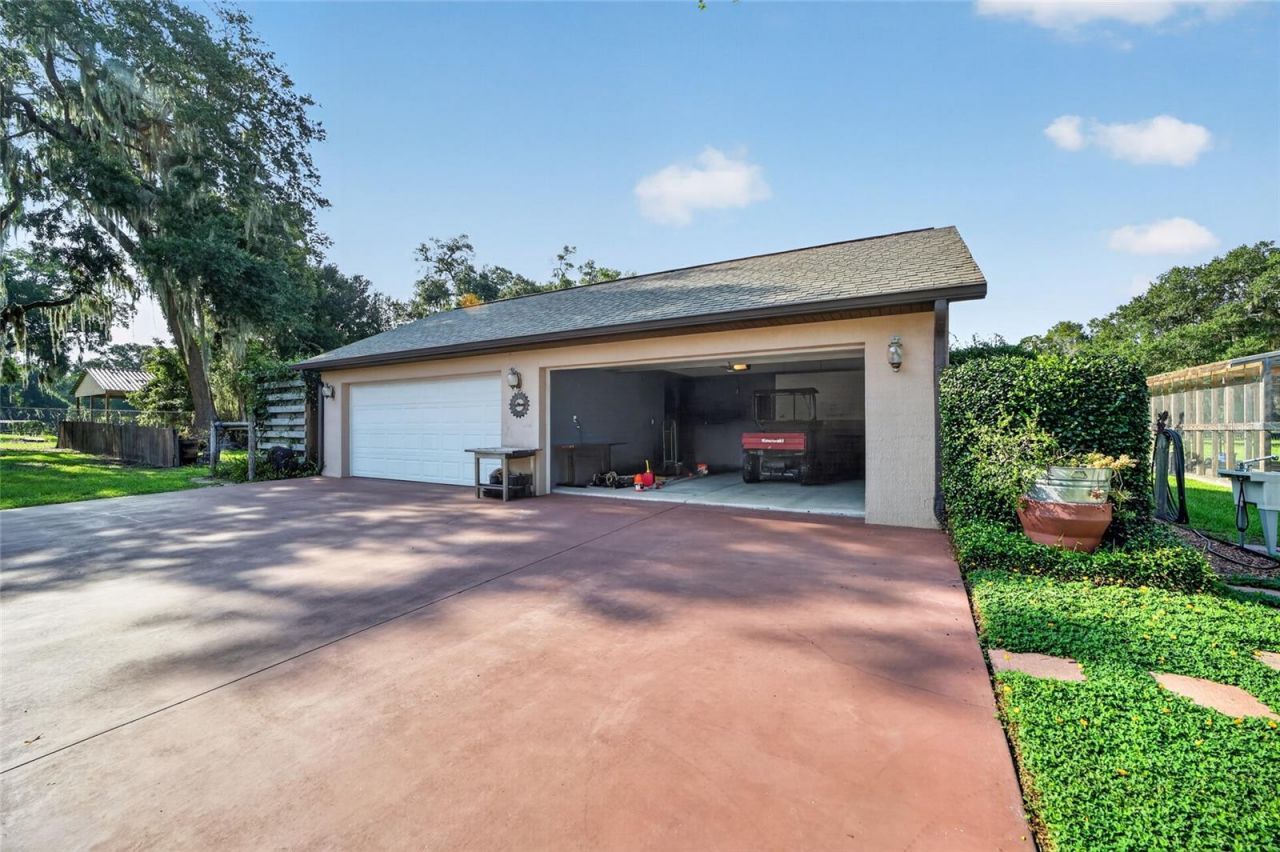 10844 SE Highway 42, Summerfield, FL 34491 Photo