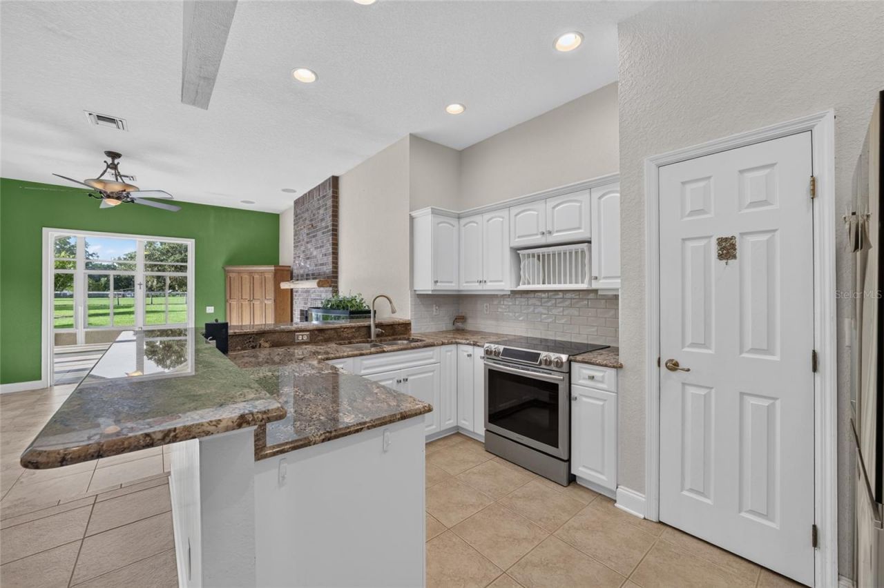 10844 SE Highway 42, Summerfield, FL 34491 Photo