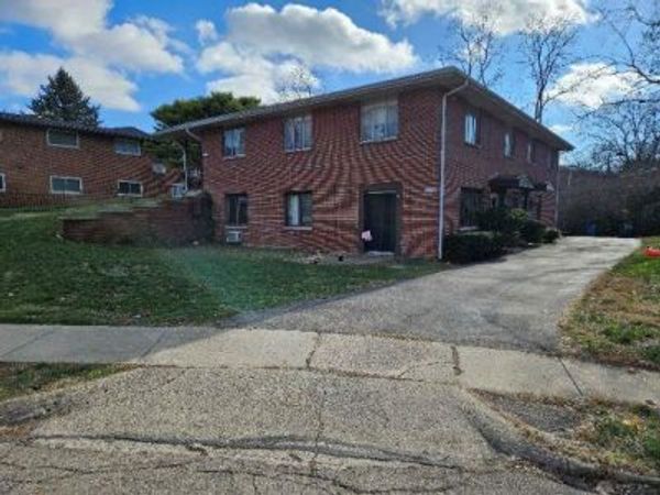 1266 Westcliff Court, Kettering, OH 45409