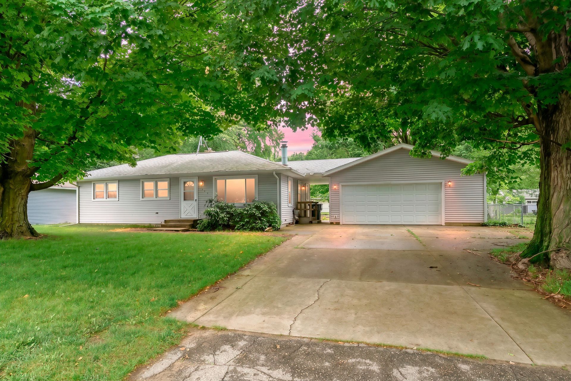 2304 Holly Avenue, Portage, MI 49024 Main Photo
