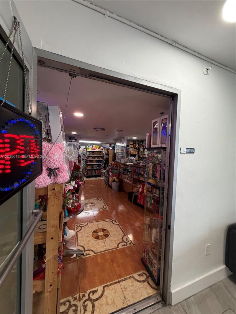 7501 E Treasure Dr , Unit 6T, North Bay Village, FL 33141 Photo