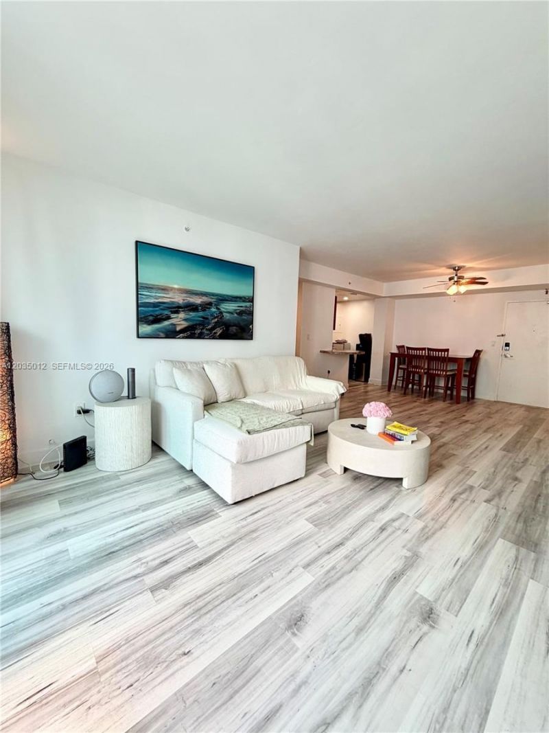 7501 E Treasure Dr , Unit 6T, North Bay Village, FL 33141 Photo