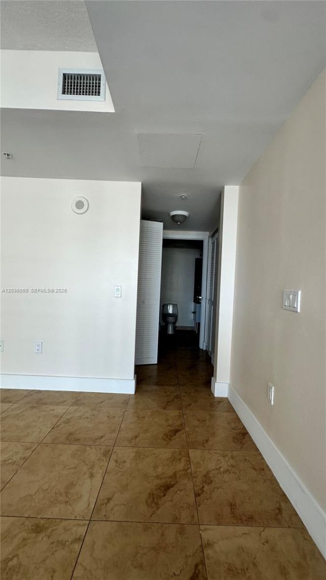 41 SE 5th St, Unit 1104, Miami, FL 33131 Photo
