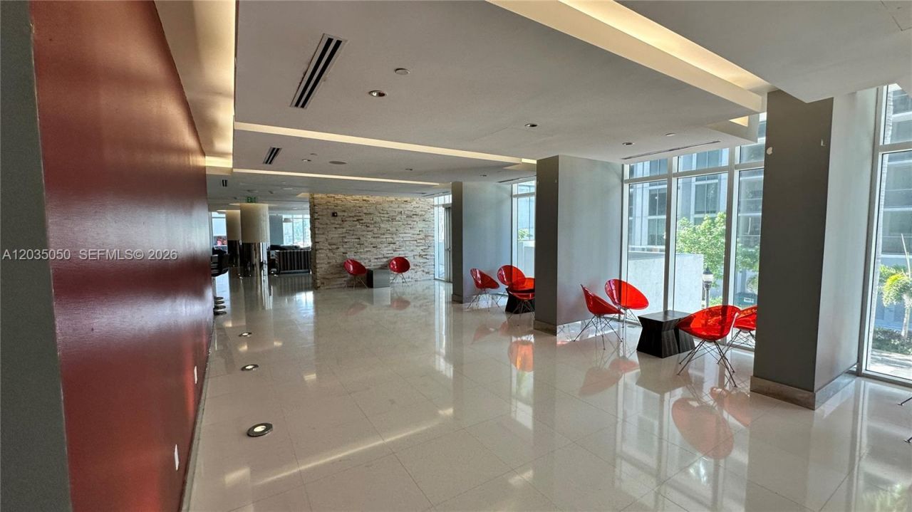 41 SE 5th St, Unit 1104, Miami, FL 33131 Photo