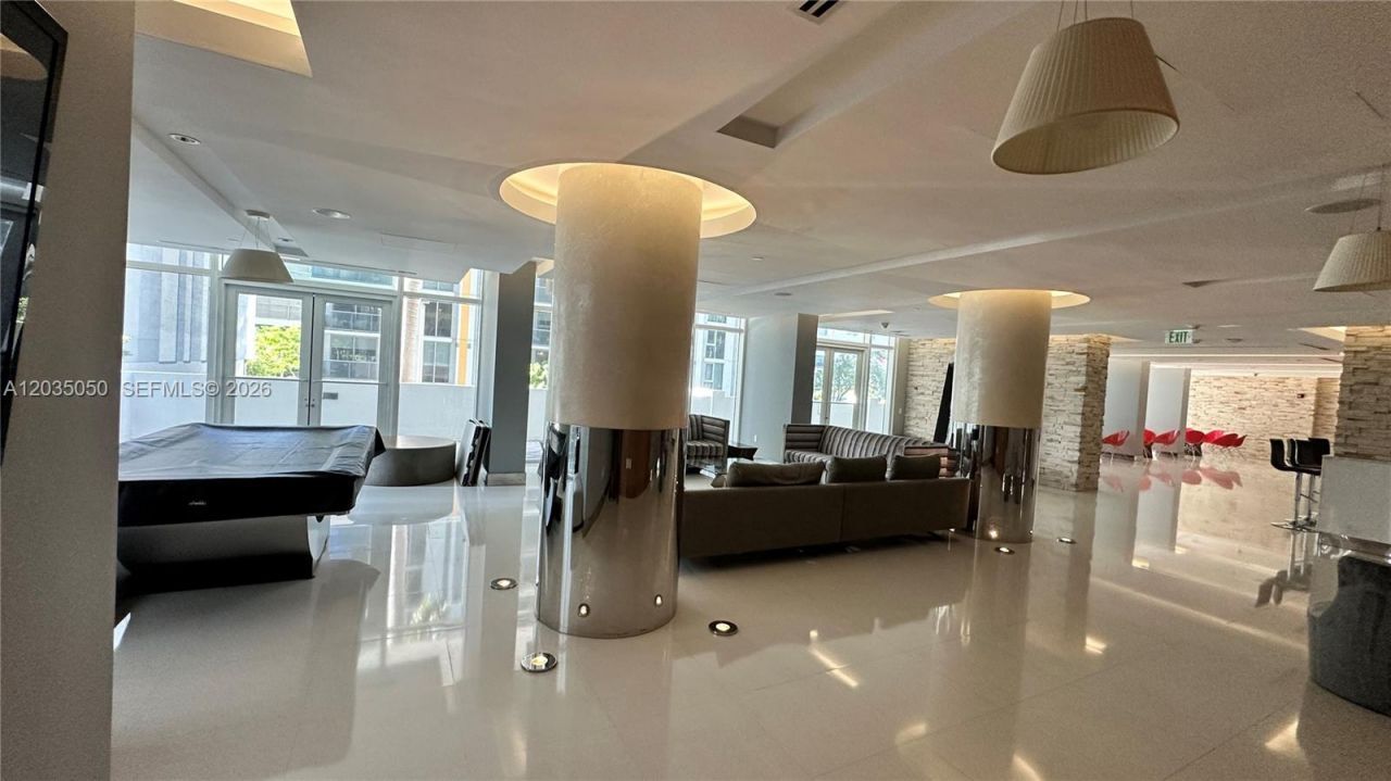 41 SE 5th St, Unit 1104, Miami, FL 33131 Photo