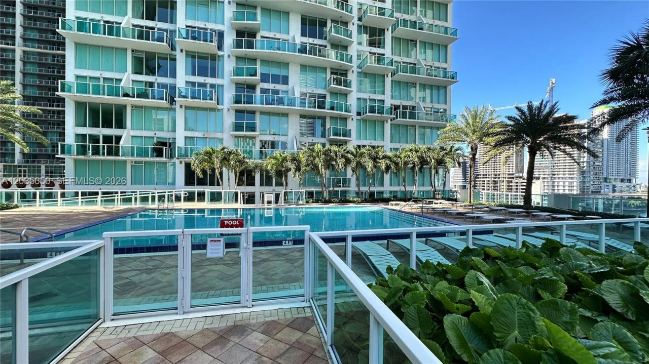 41 SE 5th St, Unit 1104, Miami, FL 33131 Photo