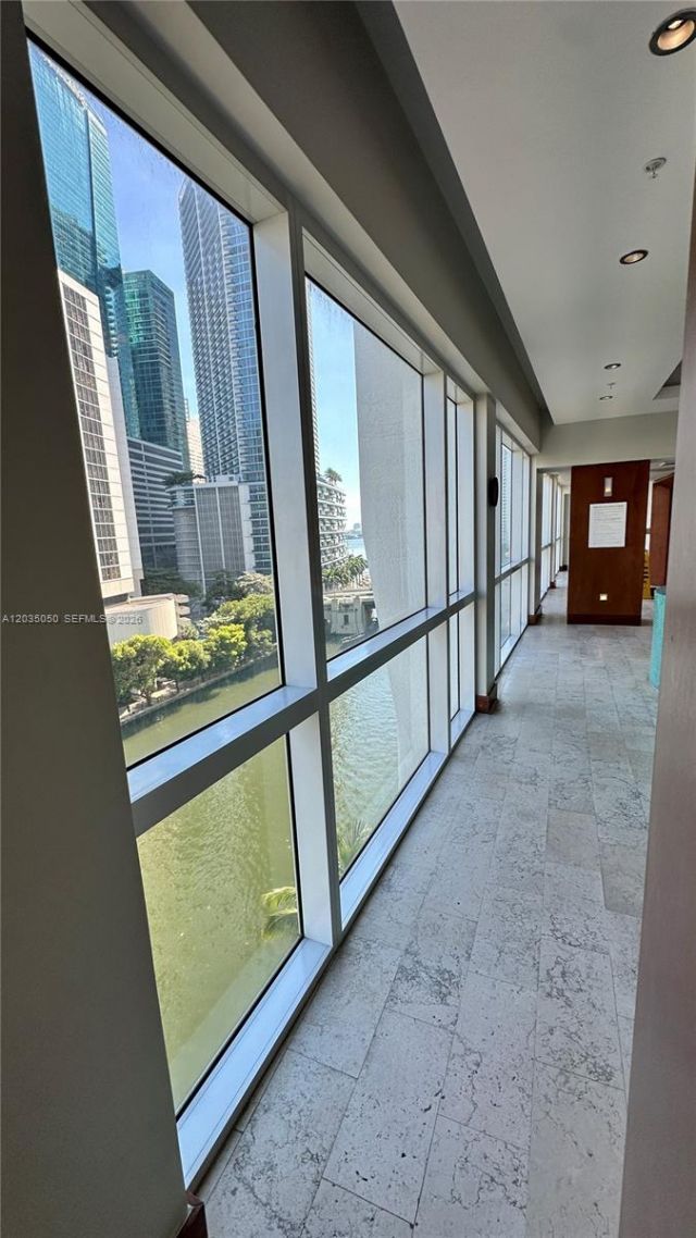 41 SE 5th St, Unit 1104, Miami, FL 33131 Photo