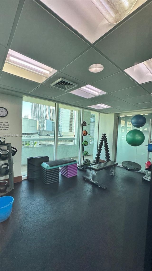 41 SE 5th St, Unit 1104, Miami, FL 33131 Photo