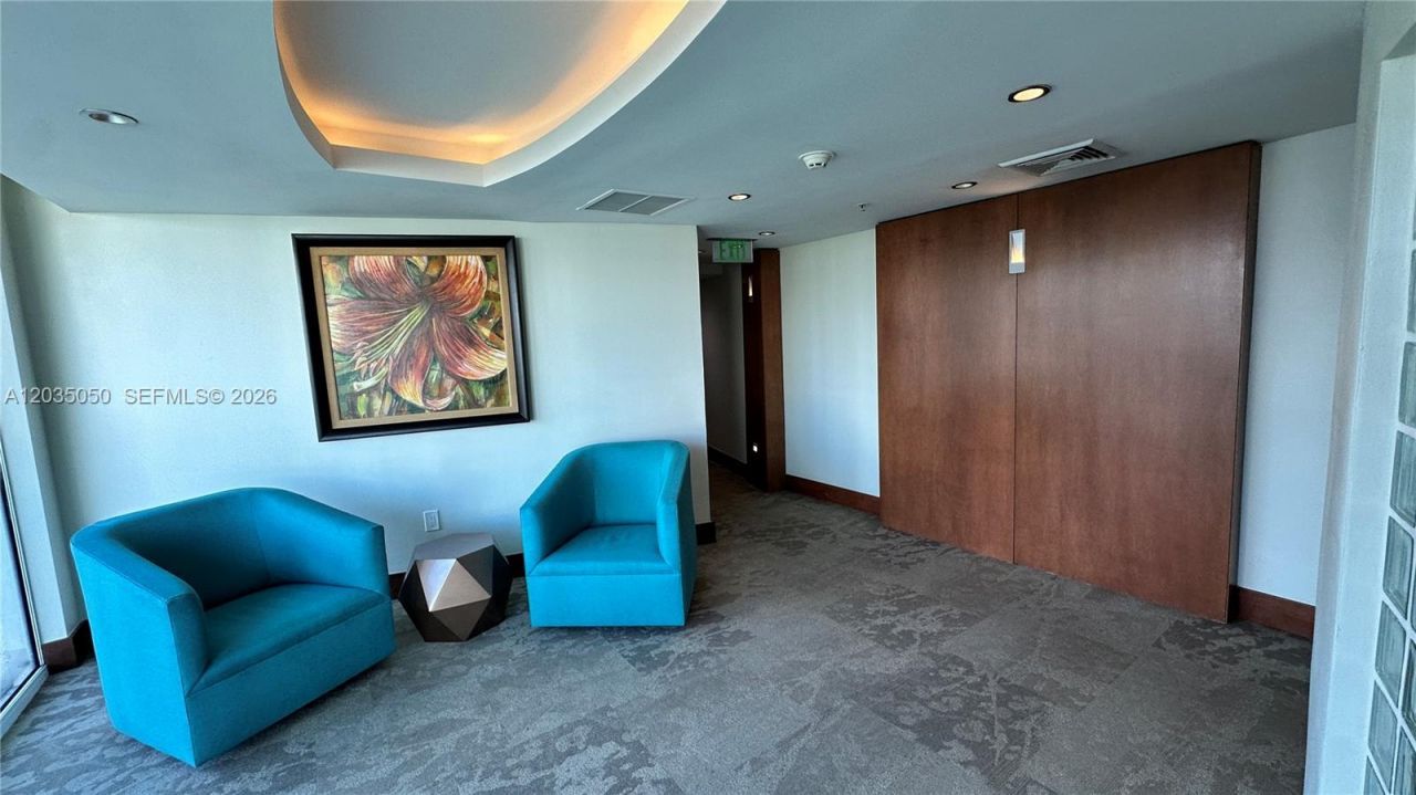 41 SE 5th St, Unit 1104, Miami, FL 33131 Photo