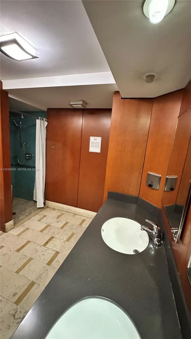 41 SE 5th St, Unit 1104, Miami, FL 33131 Photo