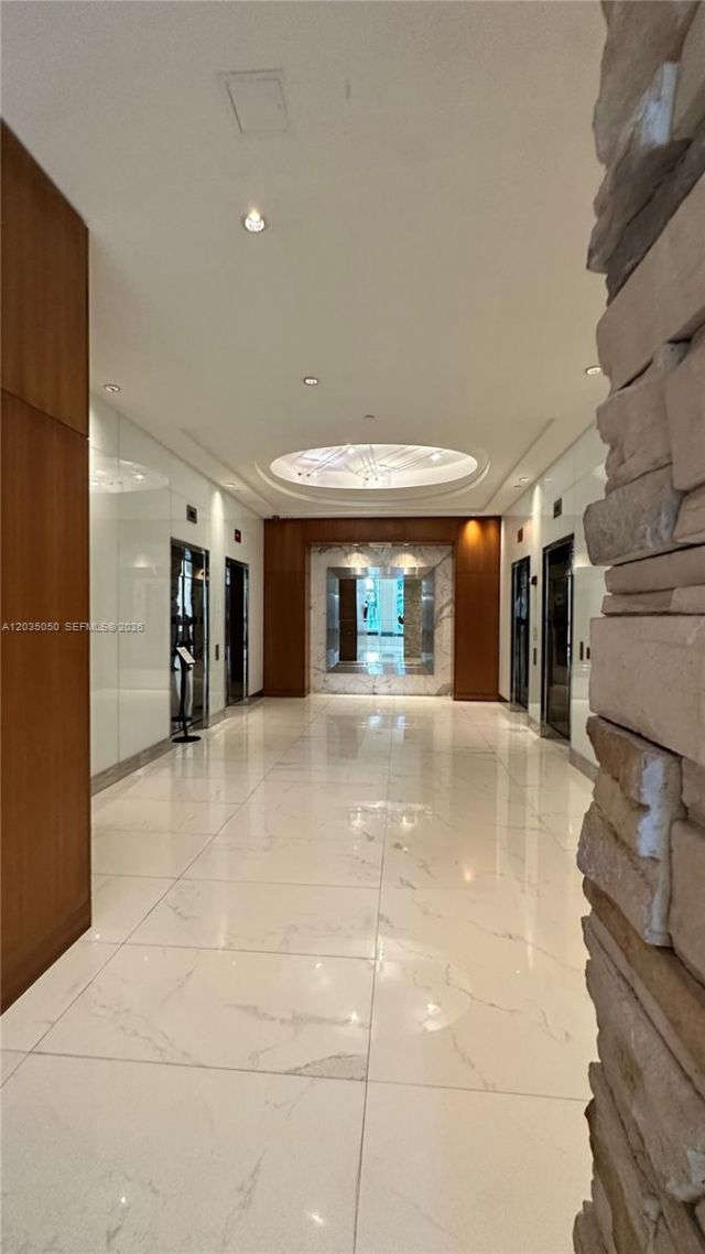 41 SE 5th St, Unit 1104, Miami, FL 33131 Photo