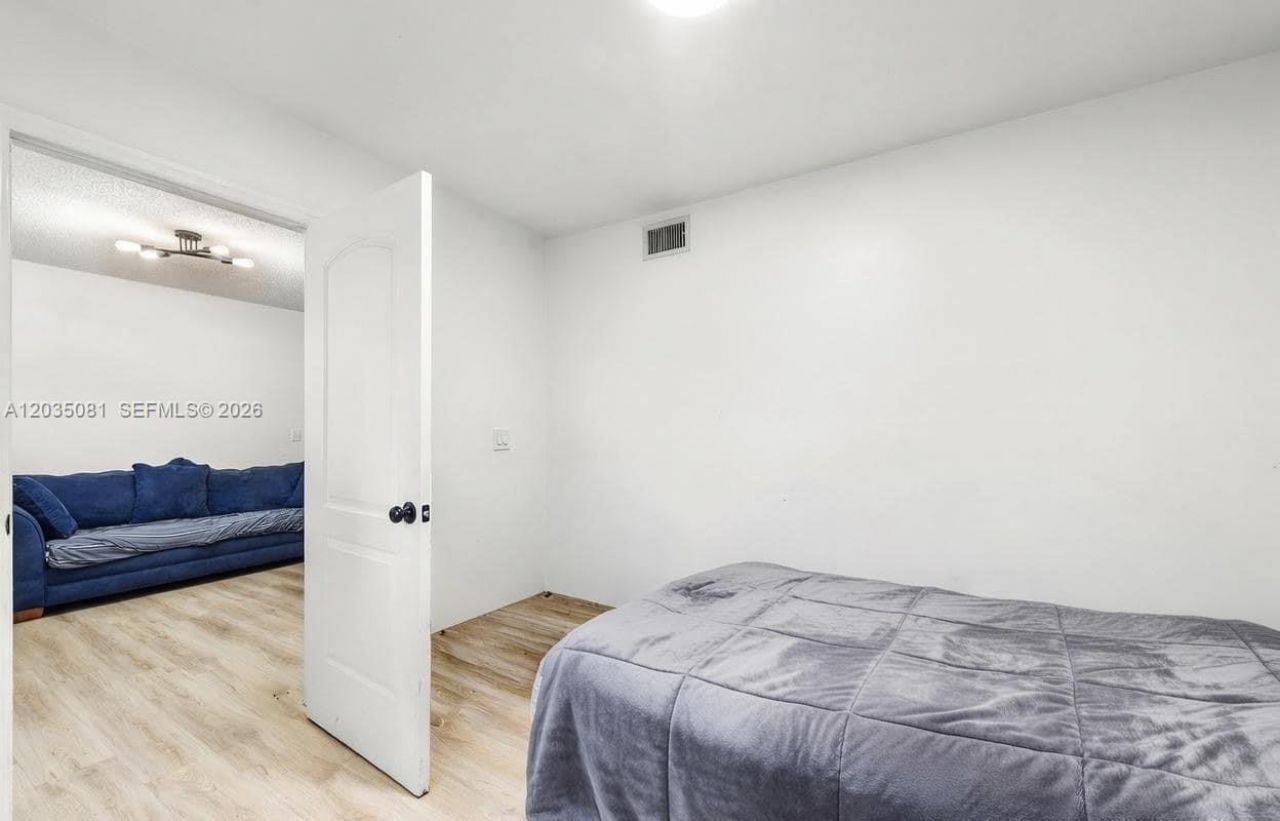 3700 N 56th Ave , Unit 1012, Hollywood, FL 33021 Photo