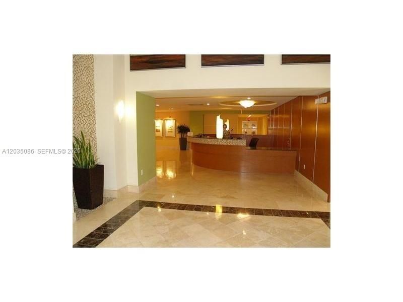 7350 SW 89th St, Unit 505S, Miami, FL 33156 Photo