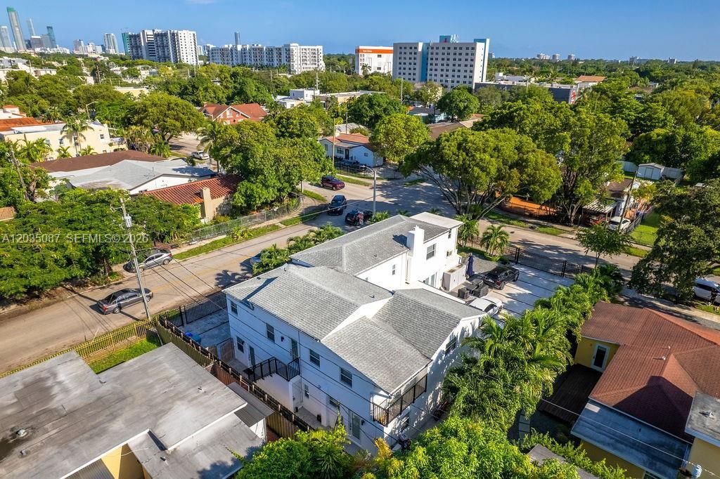 590 SW 23rd Ave, Miami, FL 33135 Photo
