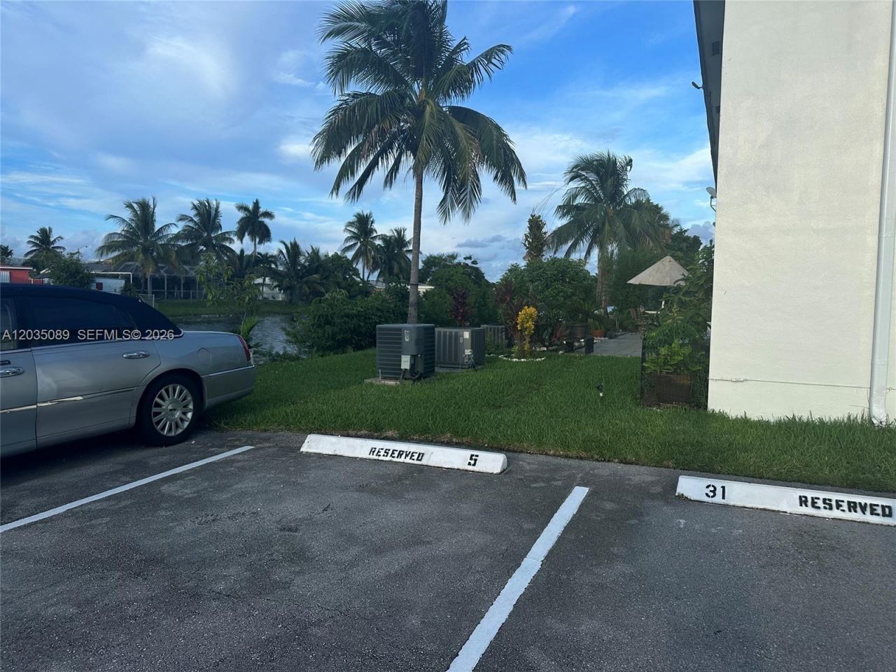 11 NE 204th St , Unit 1, Miami Gardens, FL 33179 Photo
