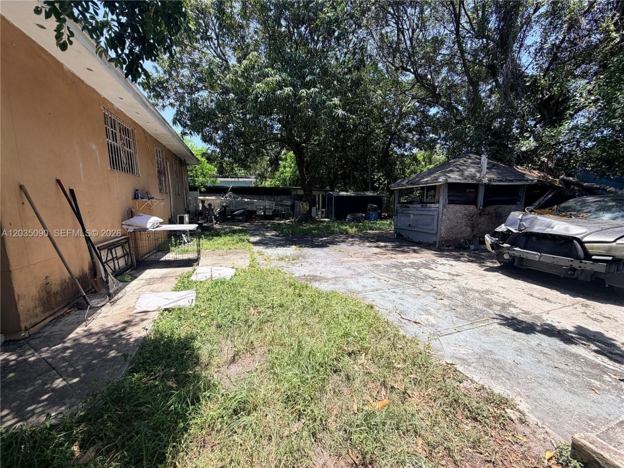 1068 NW 34th St, Miami, FL 33127 Photo