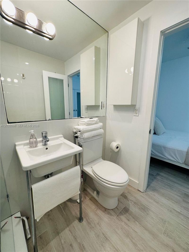 745 13th St , Unit 6, Miami Beach, FL 33139 Photo