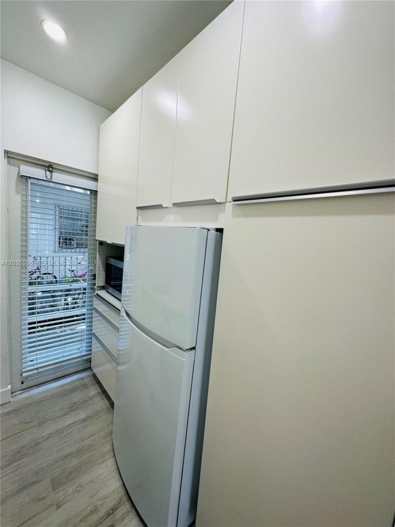 745 13th St , Unit 6, Miami Beach, FL 33139 Photo