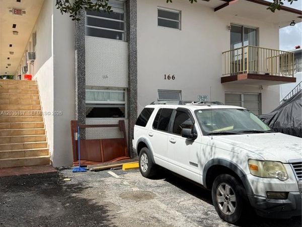 166 W 8th St , Unit 3, Hialeah, FL 33010