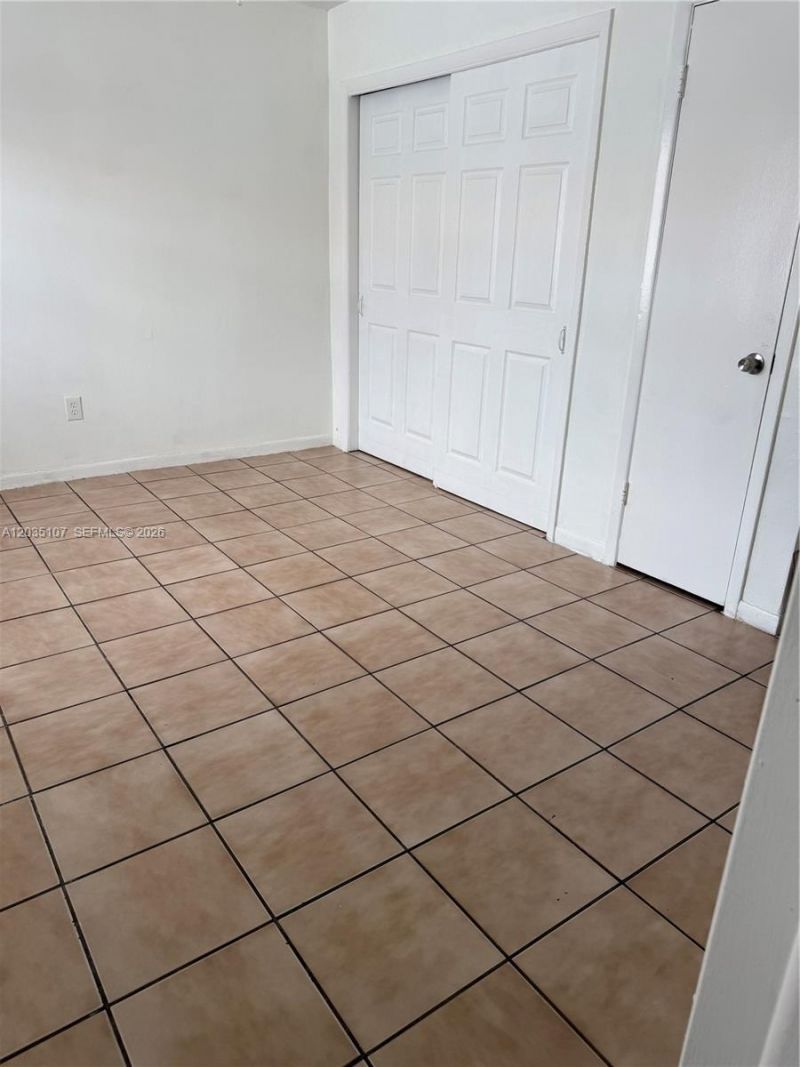 166 W 8th St , Unit 3, Hialeah, FL 33010 Photo