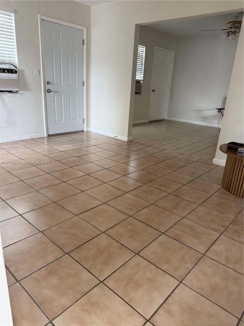 166 W 8th St , Unit 3, Hialeah, FL 33010 Photo