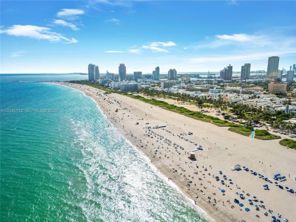 1024 Ocean Dr , Unit A402, Miami Beach, FL 33139