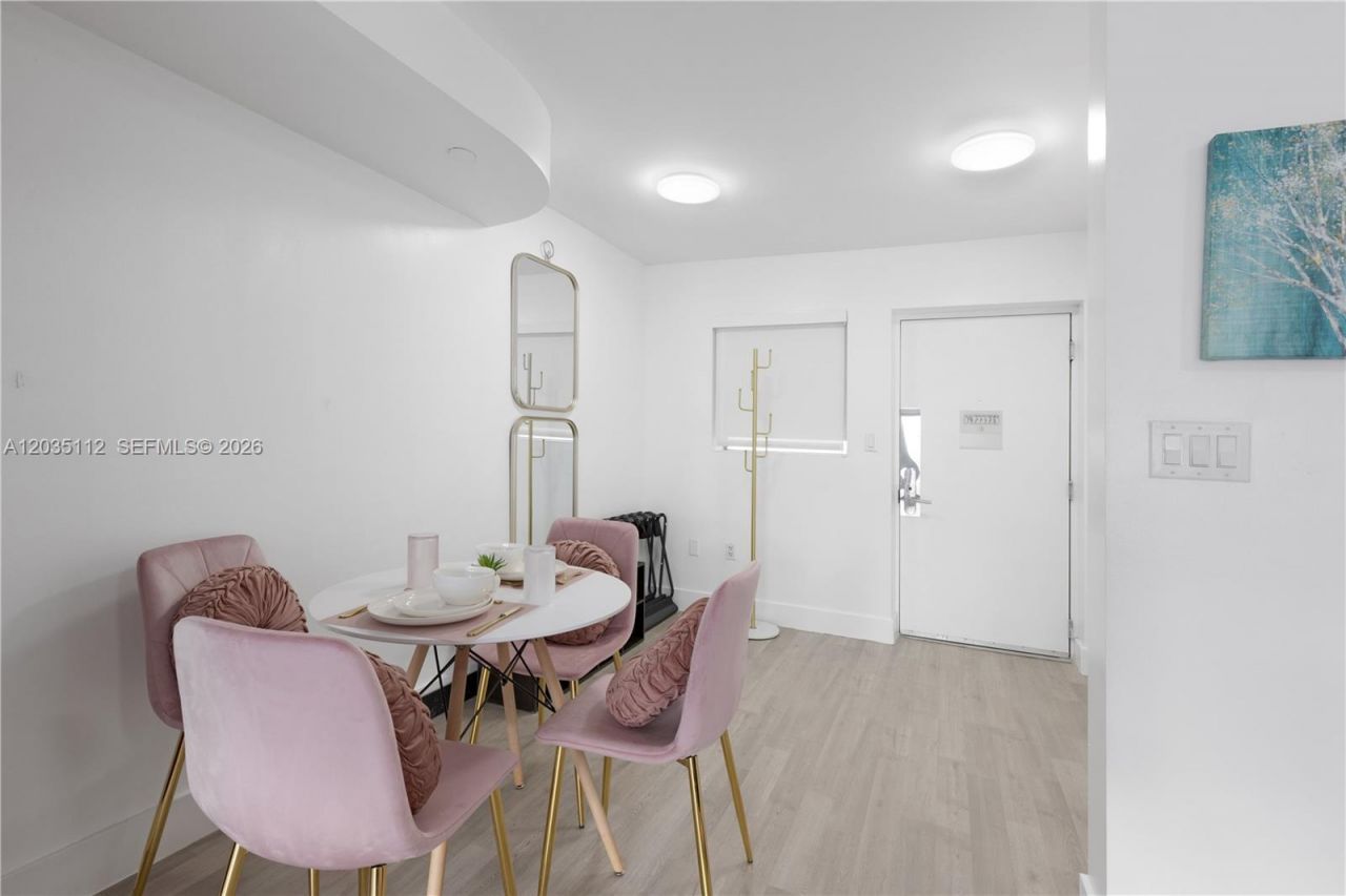 1024 Ocean Dr , Unit A402, Miami Beach, FL 33139 Photo