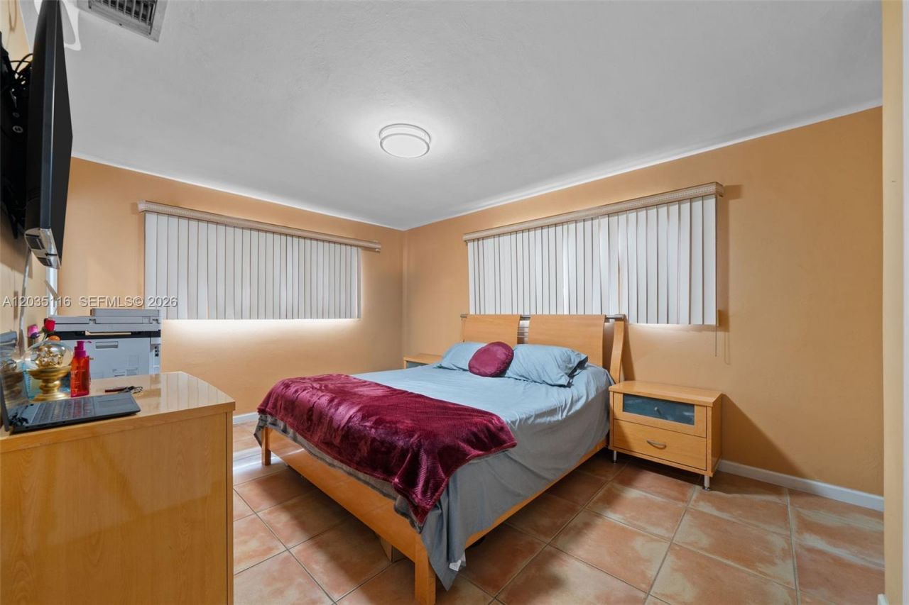 2447 SE 15th St , Pompano Beach, FL 33062 Photo