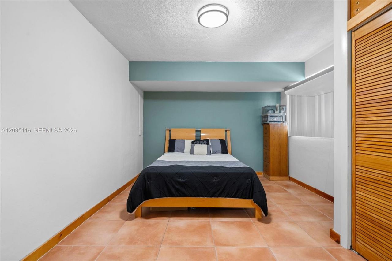 2447 SE 15th St , Pompano Beach, FL 33062 Photo