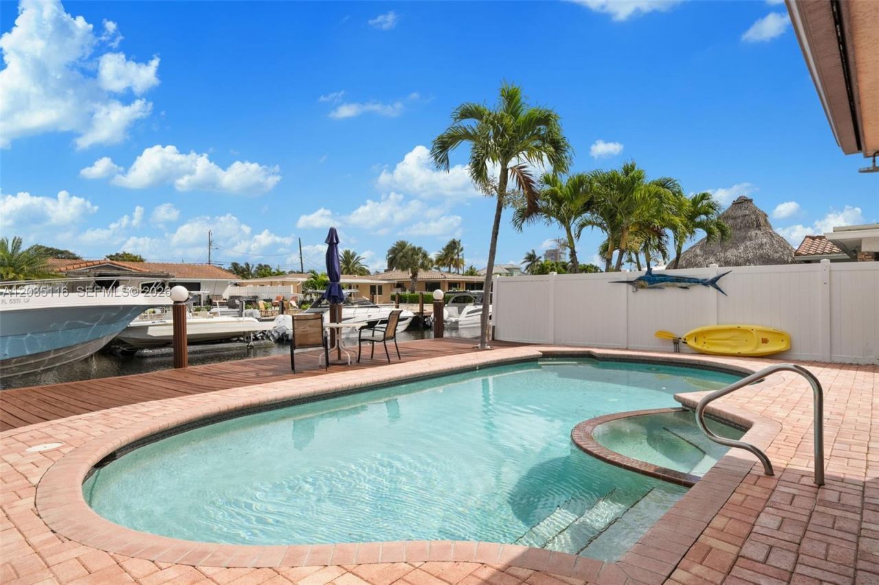 2447 SE 15th St, Pompano Beach, FL 33062 Photo