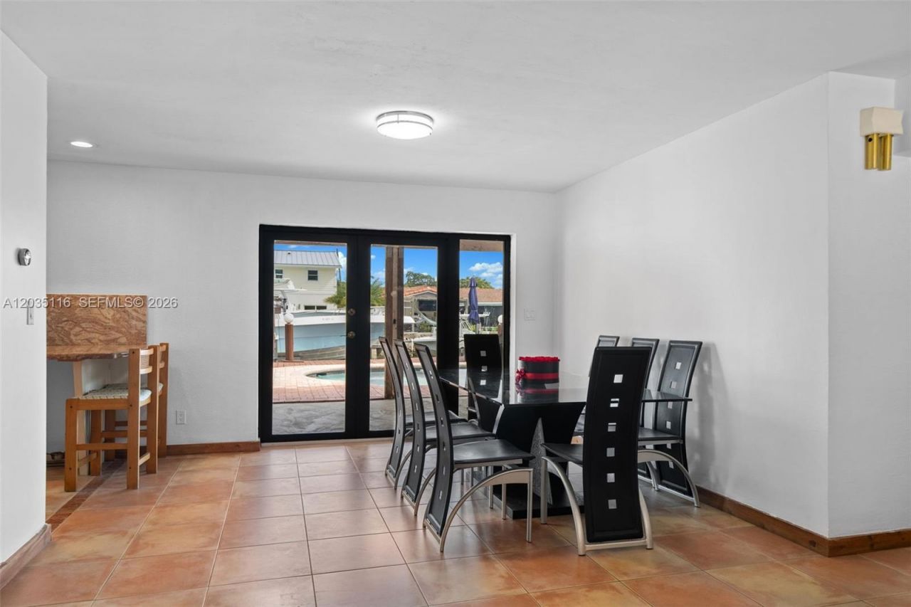 2447 SE 15th St , Pompano Beach, FL 33062 Photo