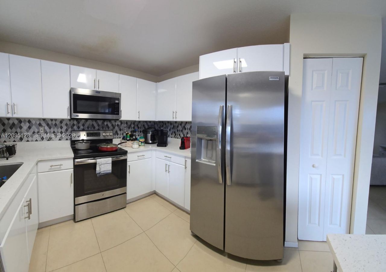 17163 NW 23rd St, Unit 17163, Pembroke Pines, FL 33028 Photo