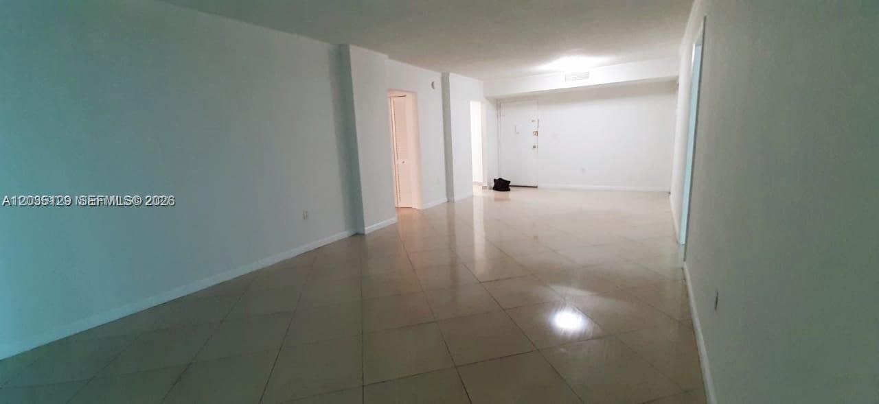 1251 NE 108th St , Unit 423, Miami, FL 33161 Photo