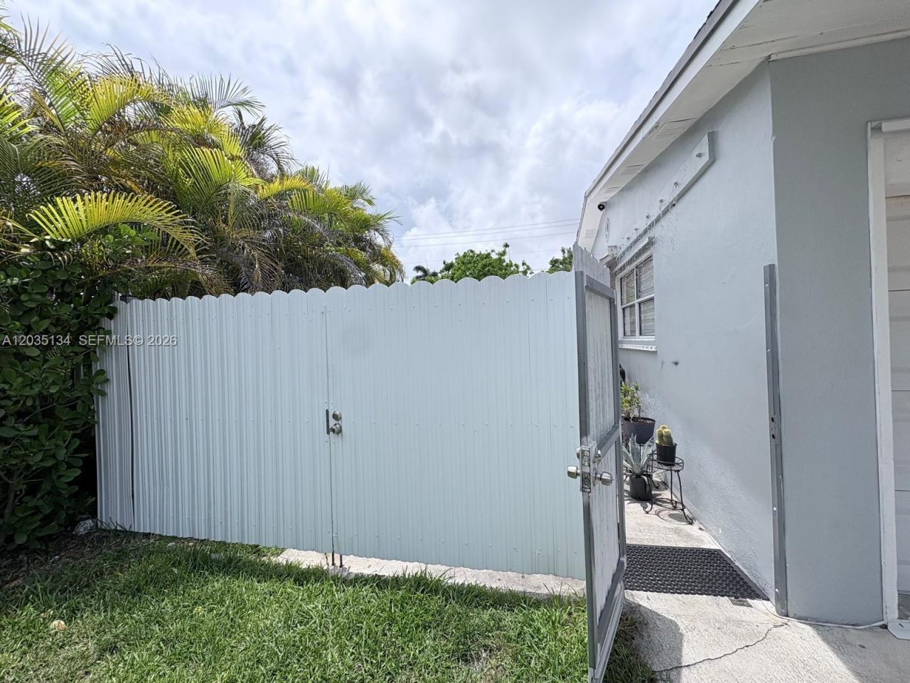 9515 Dominican Dr , Cutler Bay, FL 33189 Photo