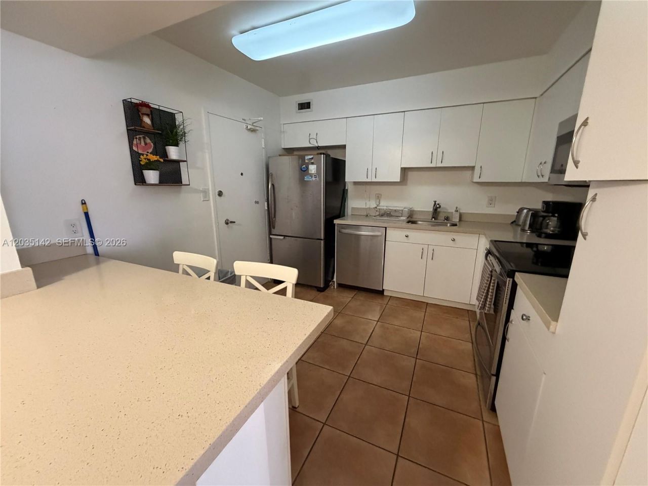 5161 Collins Ave , Unit 310, Miami Beach, FL 33140 Photo