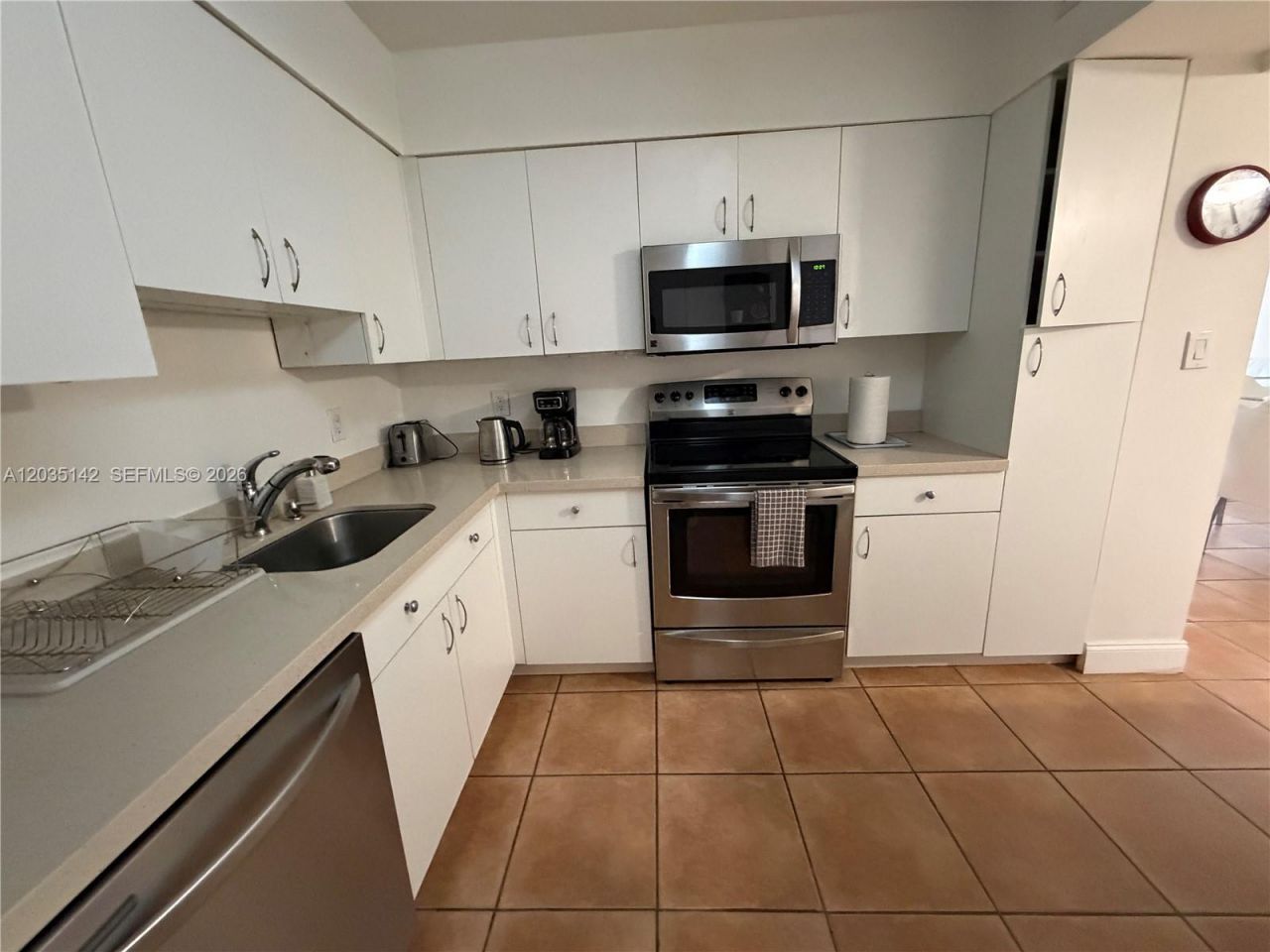 5161 Collins Ave , Unit 310, Miami Beach, FL 33140 Photo
