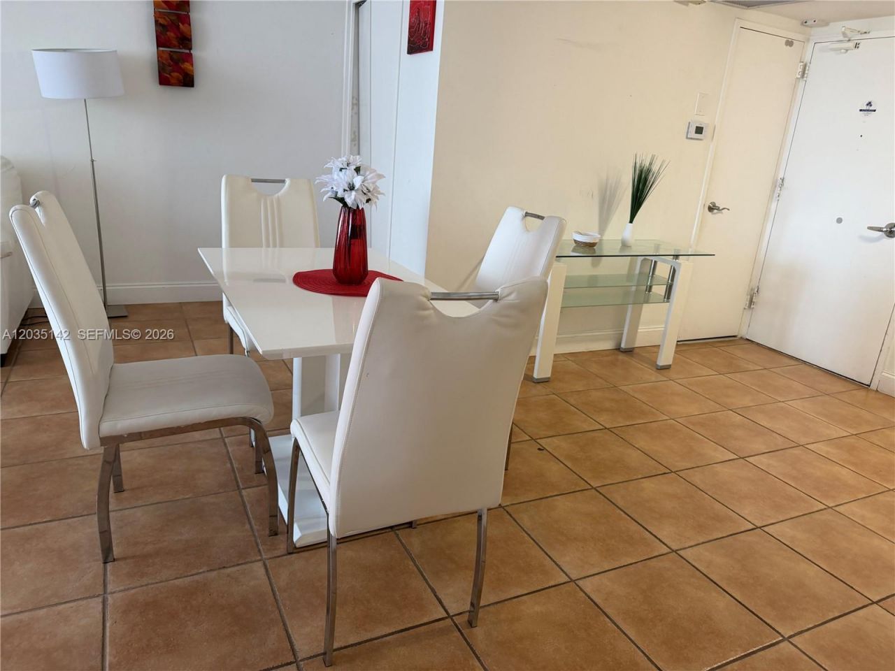 5161 Collins Ave , Unit 310, Miami Beach, FL 33140 Photo