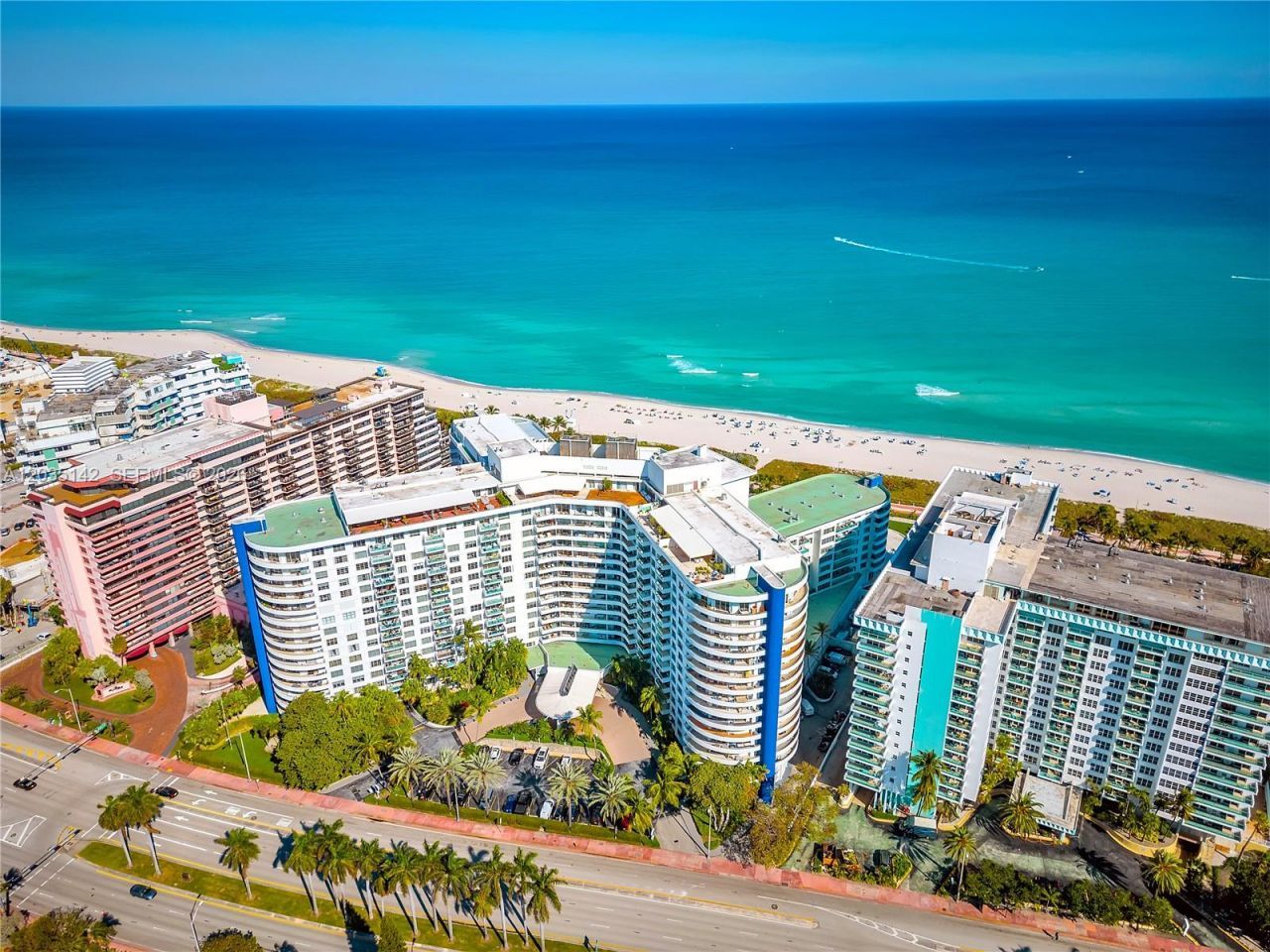 5161 Collins Ave , Unit 310, Miami Beach, FL 33140 Photo