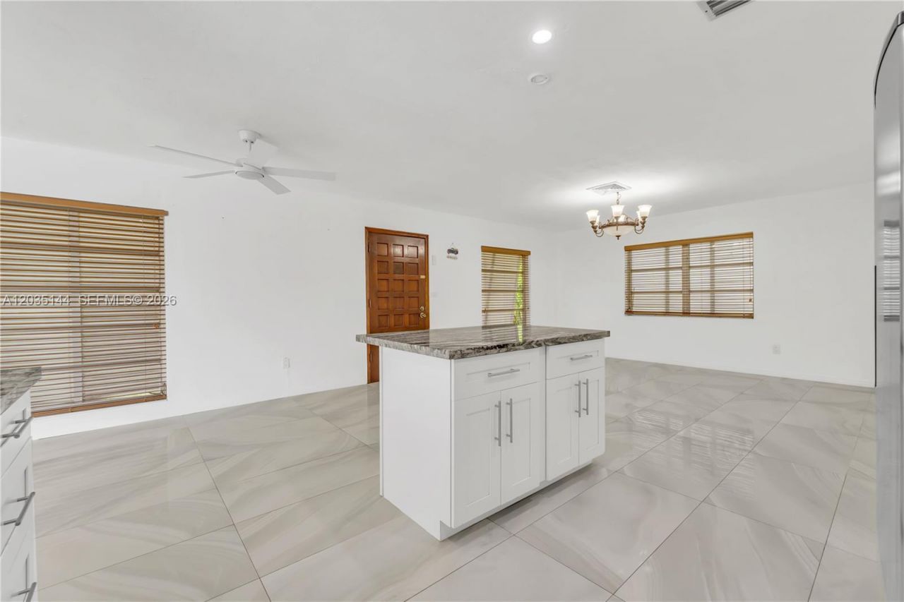 9982 SW 196th St , Cutler Bay, FL 33157 Photo