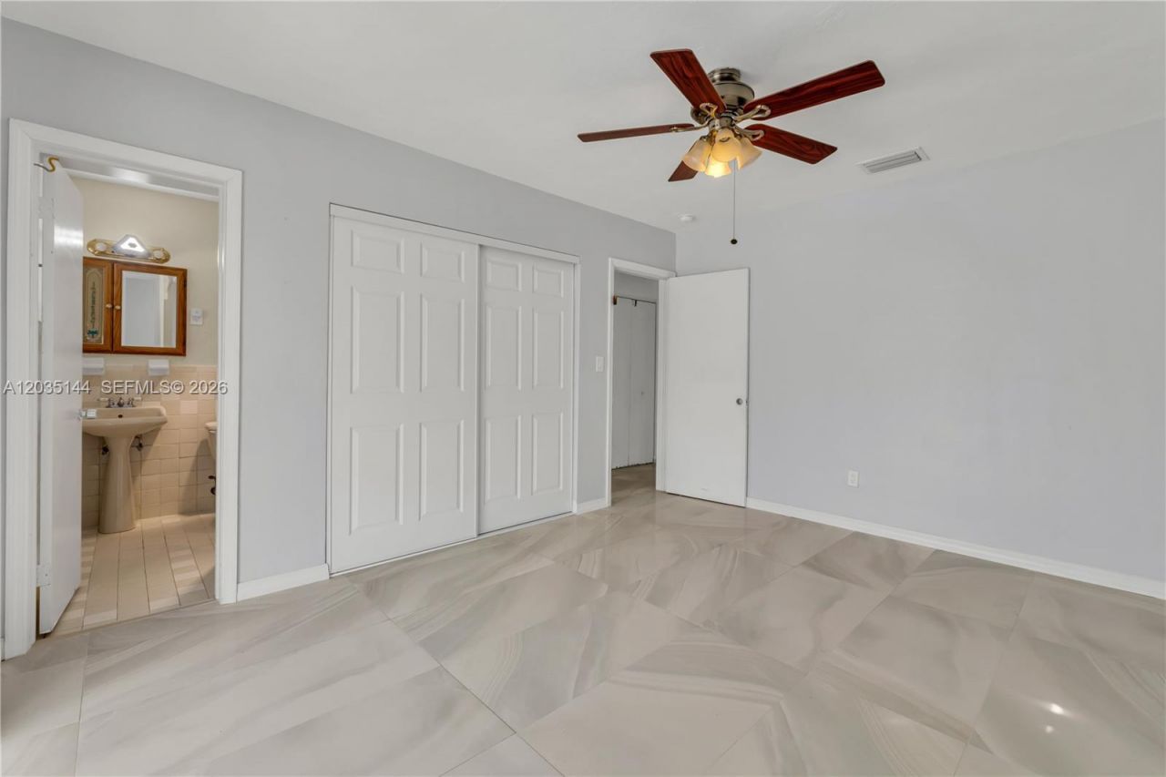 9982 SW 196th St , Cutler Bay, FL 33157 Photo